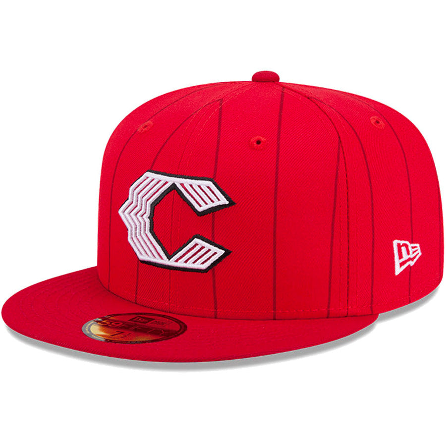 NEW ERA レッズ キャップ 左斜めスタイル