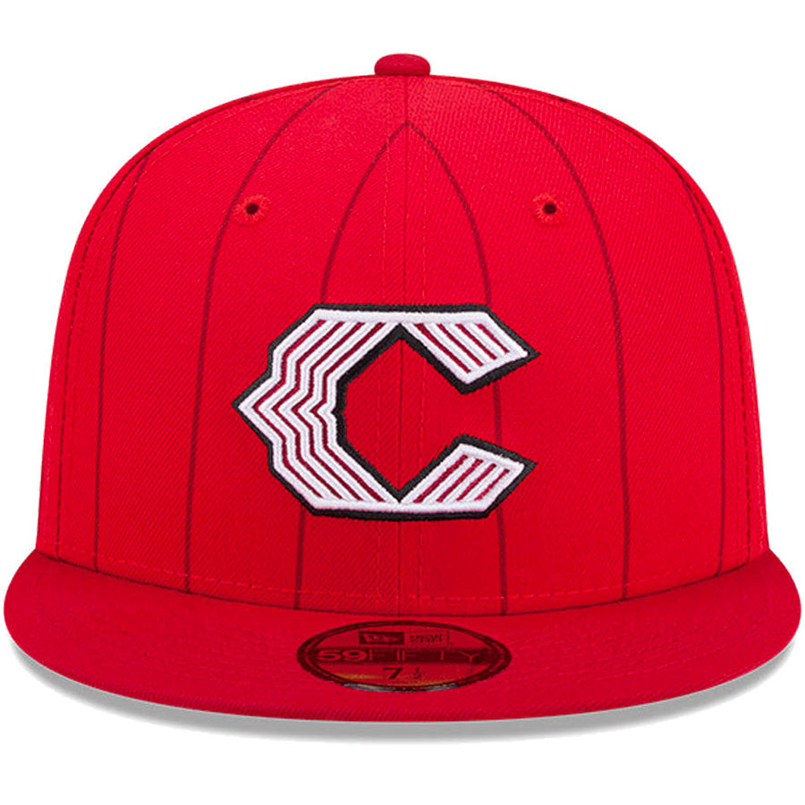 NEW ERA 59FIFTY レッズ キャップ 正面デザイン