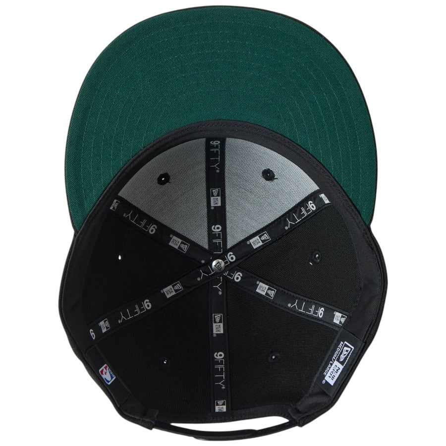 NEW ERA キャップ 内側構造