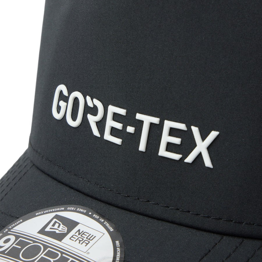 NEW ERA GORE-TEX ロゴディテール