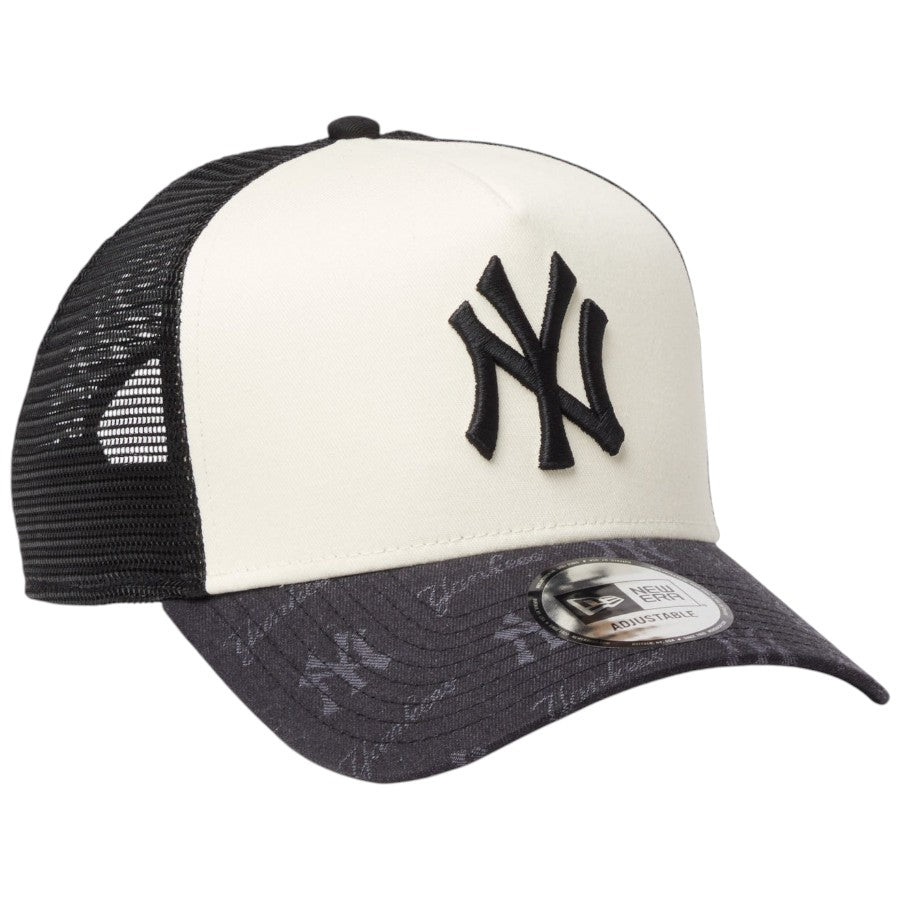 NEW ERA ヤンキース ジャカードキャップ 右斜め
