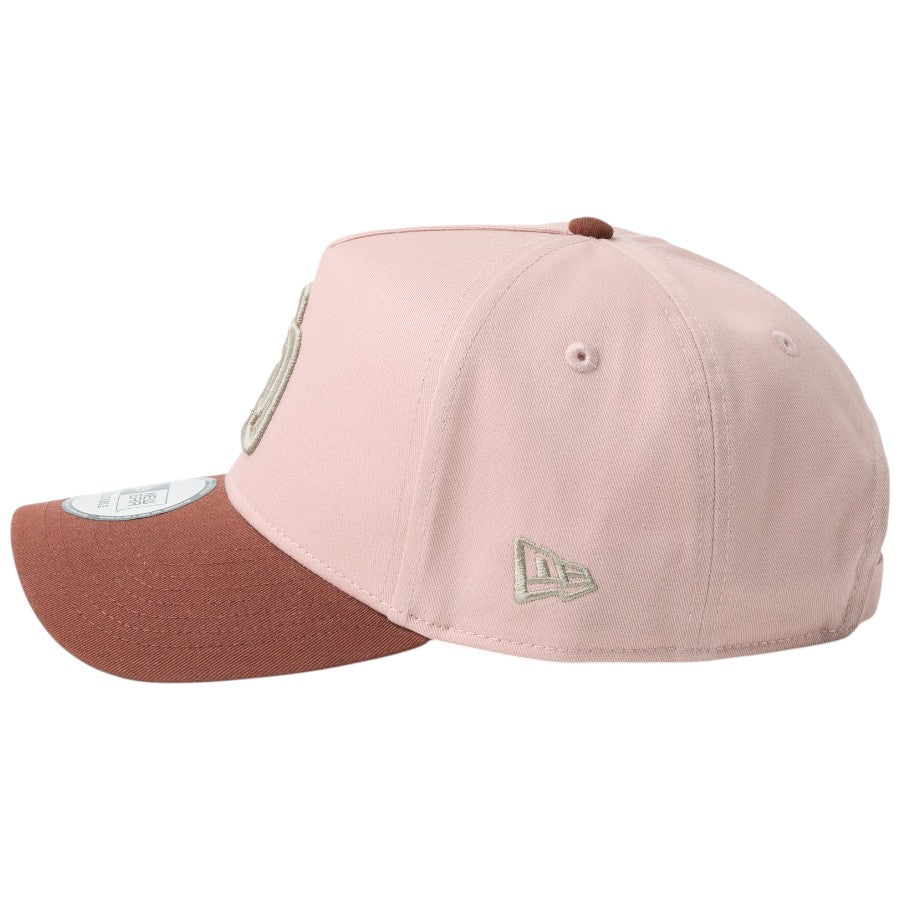 NEW ERA フラッグロゴ刺繍 サイド