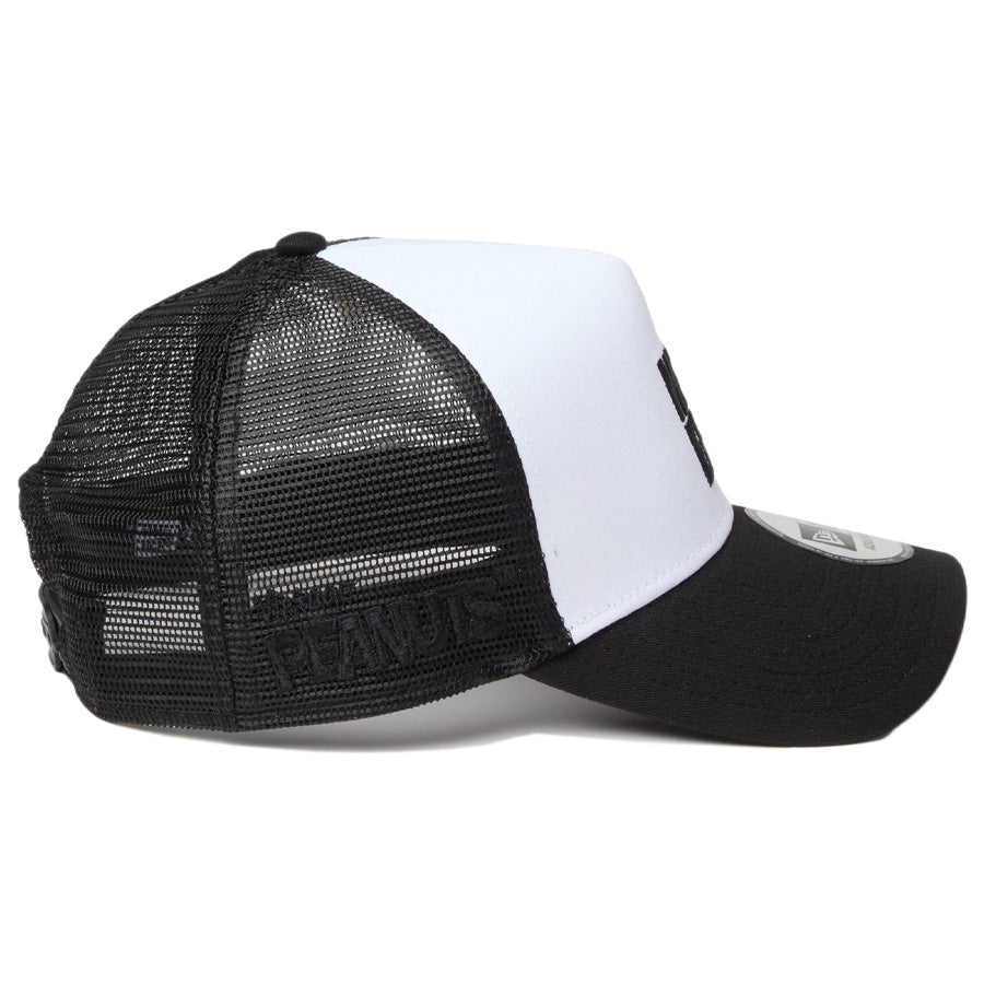 NEW ERA vintage peanuts サイドロゴ ブラックホワイト