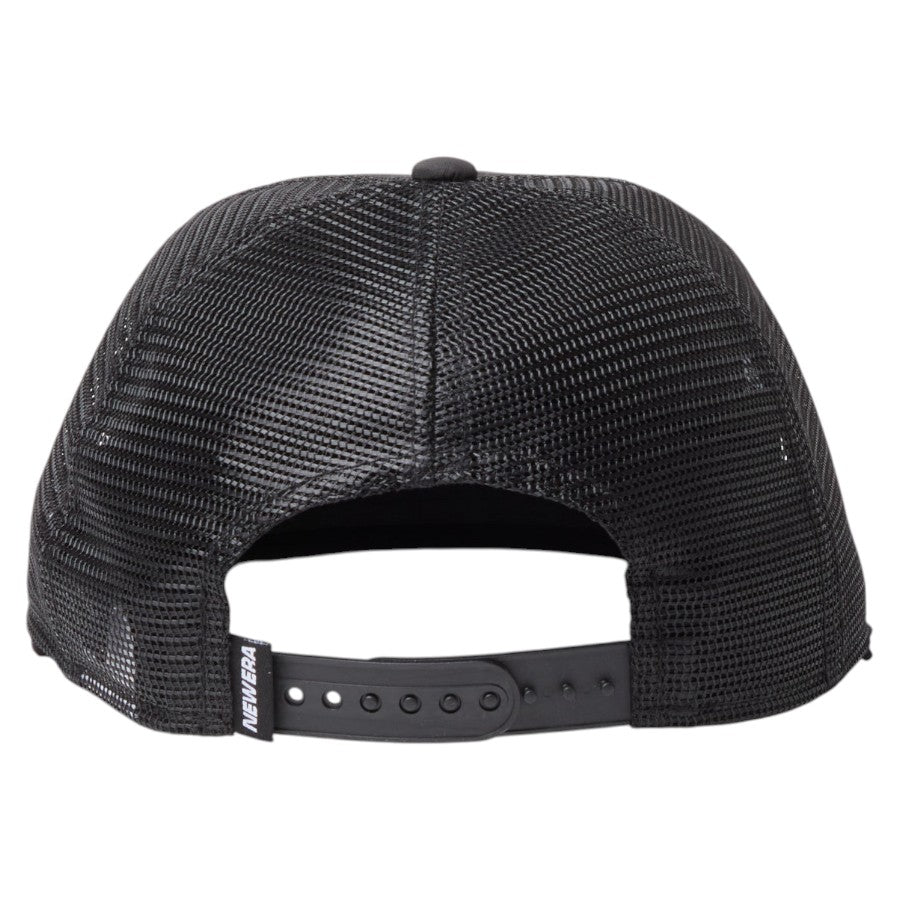 NEW ERA キャップ 背面