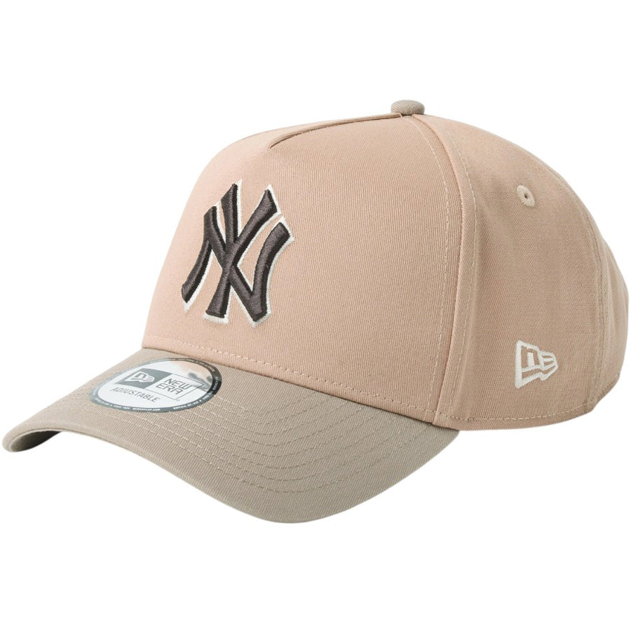 NEW ERA 9FORTY ヤンキース モカカラー 左斜め