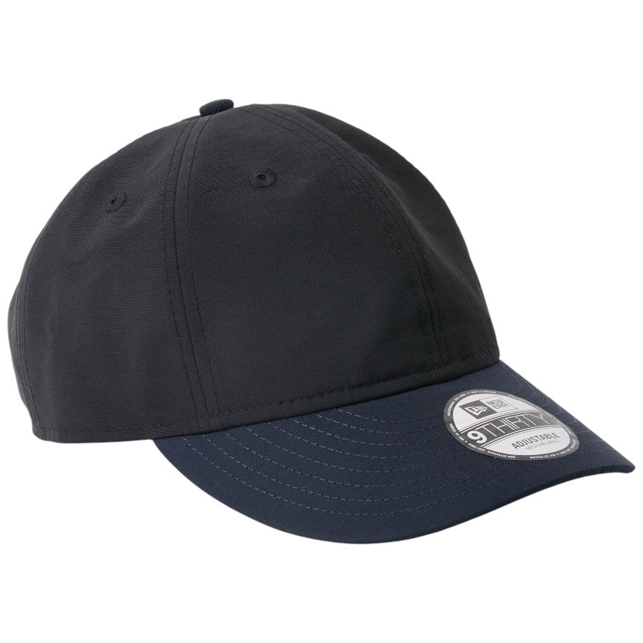 NEW ERA 9THIRTY Grosgrain ベーシック ブラック ネイビー 右斜め画像