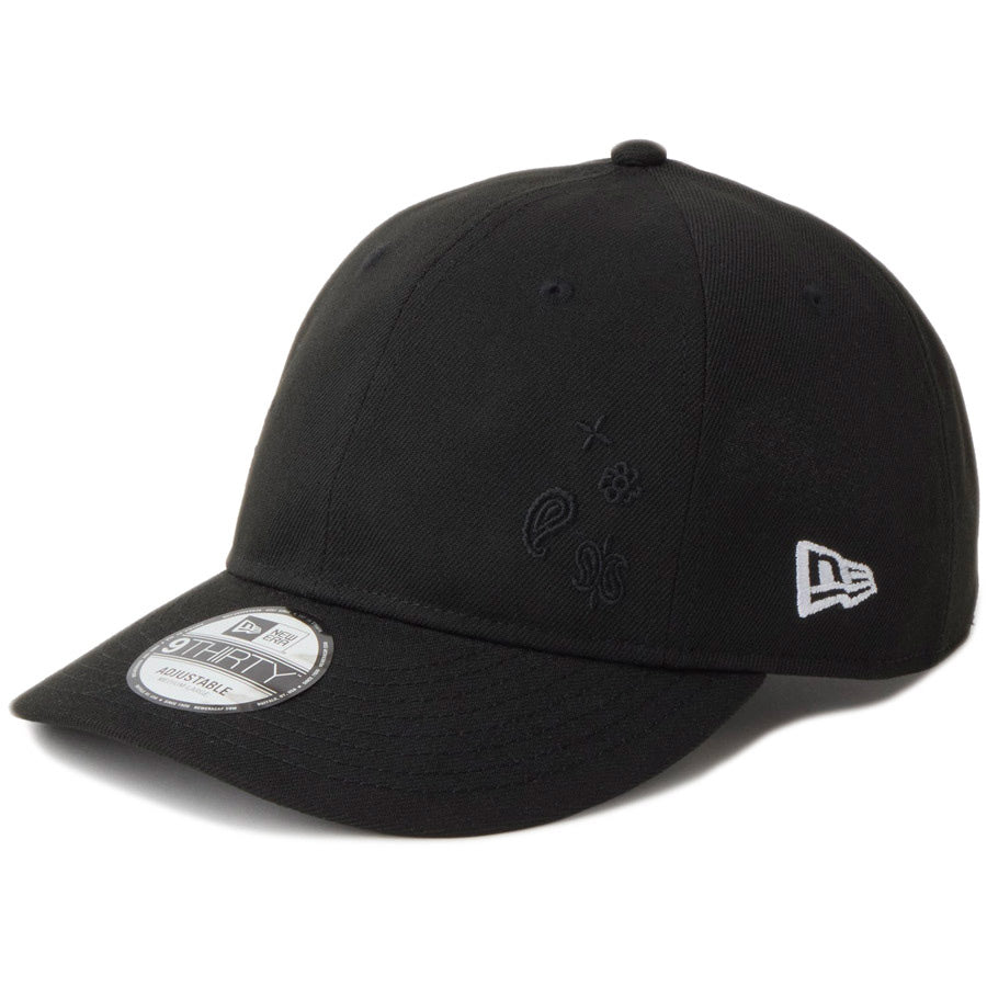 NEW ERA（ニューエラ）9THIRTY ペイズリー刺繍 キャップ 左斜め