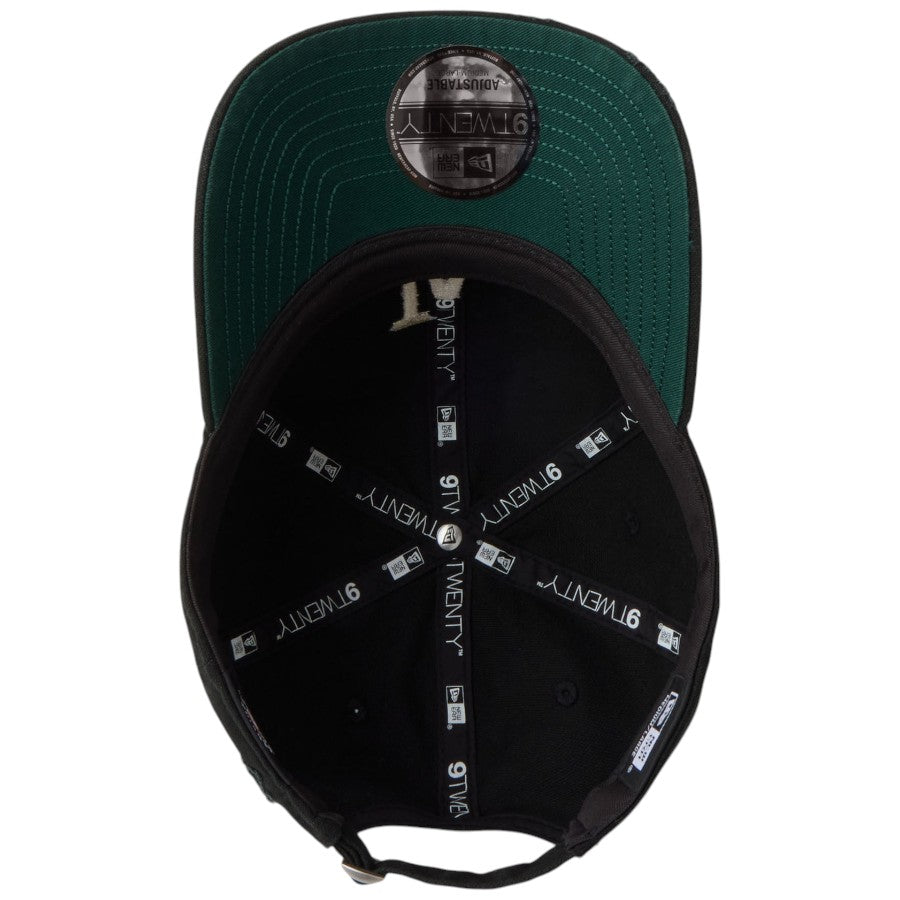 NEW ERA ブラック 裏側構造
