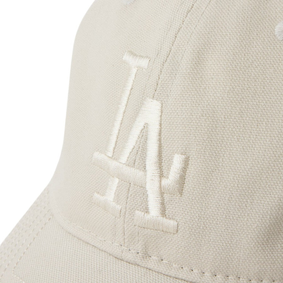 NEW ERA フロントロゴ ストーン 詳細