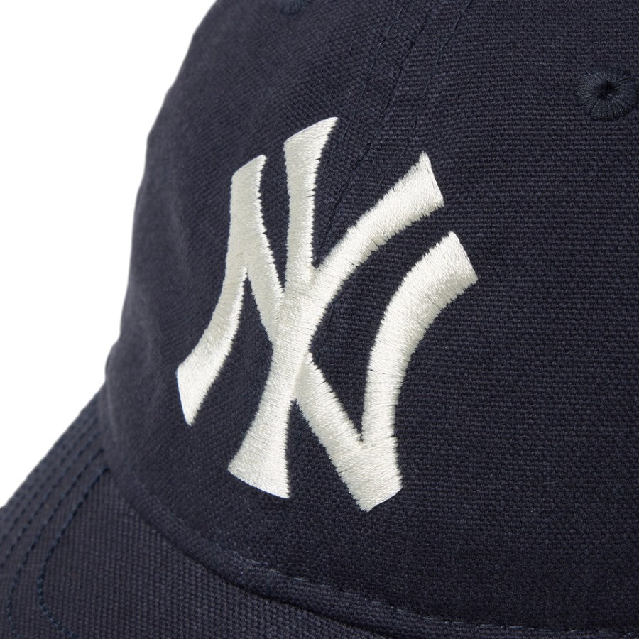 NEW ERA フロントロゴ刺繍 詳細