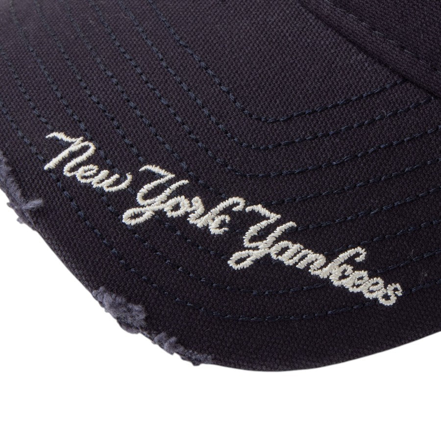 NEW ERA バイザーロゴ刺繍 ネイビー