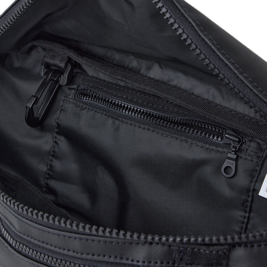 NEW ERA ウエストバッグ インナーポケット キーフック