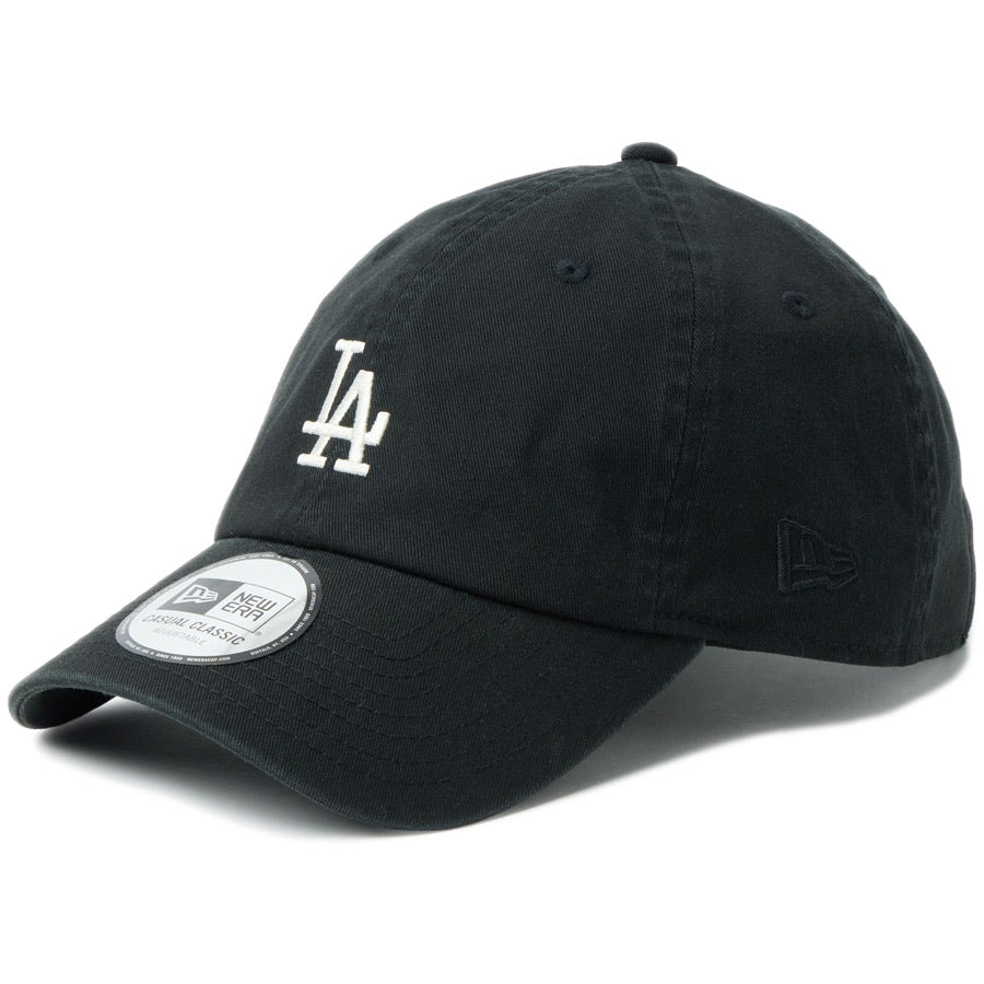 NEW ERA カジュアルクラシック ドジャース ブラック 左斜め