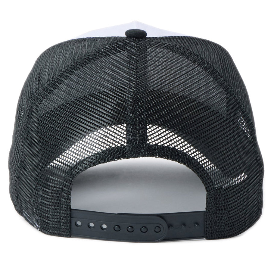 NEW ERA（ニューエラ）9FORTY A-Frame トラッカー Flag Logo ラバーパッチ Rubber Patch キャップ ホワイト / ブラック 14744927 / 14744928