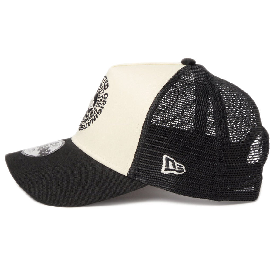 NEW ERA フラッグロゴ刺繍 クロームホワイト ブラック