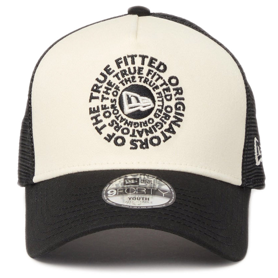 NEW ERA キッズキャップ Circle OOTTF クロームホワイト ブラック 正面