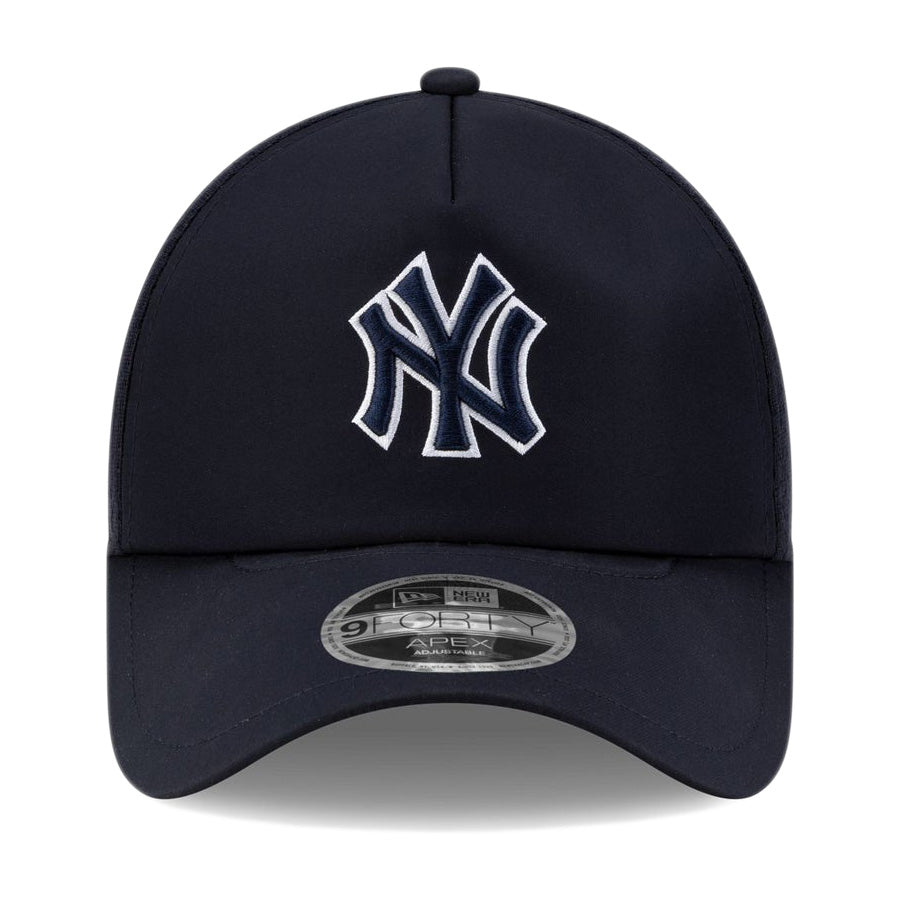NEW ERA 9FORTY APEX ヤンキース 正面ロゴ
