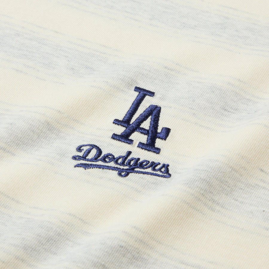 NEW ERA ドジャース ロゴ刺繍ディテール