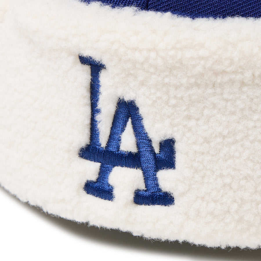 NEW ERA ( ニューエラ ) トラッパー ロサンゼルス ドジャース ダークロイヤル パイロットキャップ 14667624