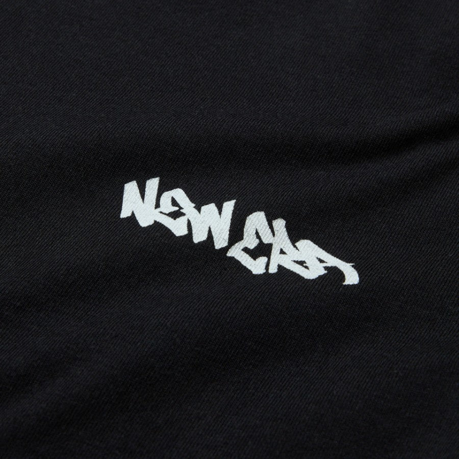 NEW ERA フロント胸プリント ブラック