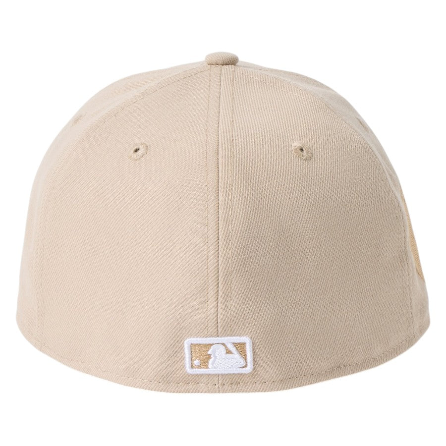 NEW ERA キャップ 背面