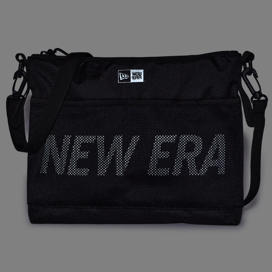NEW ERA（ニューエラ）サコッシュ 2.5L NEW ERAロゴ ブラック 14750868