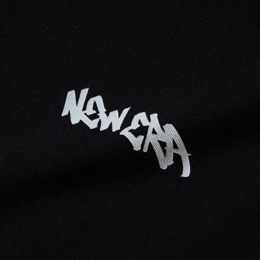 NEW ERA 左胸ロゴ ブラック ディテール