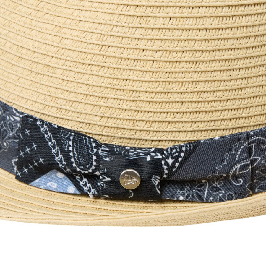 NEW ERA フラッグロゴ メタルピン ディテール