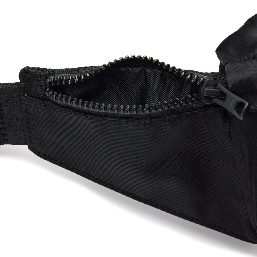 NEW ERA ウエストバッグ ストラップポケット