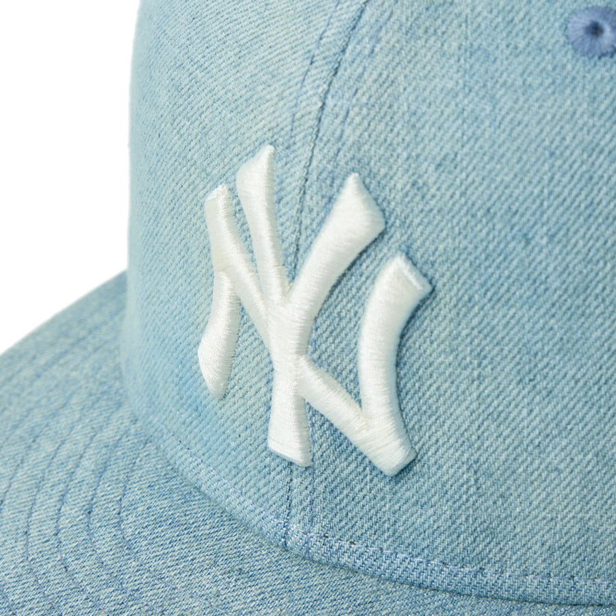 NEW ERA（ニューエラ） ヤンキースロゴ 刺繍 ディテール