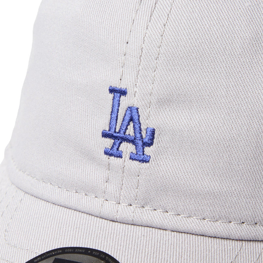 NEW ERA ドジャース ロゴ刺繍ディテール
