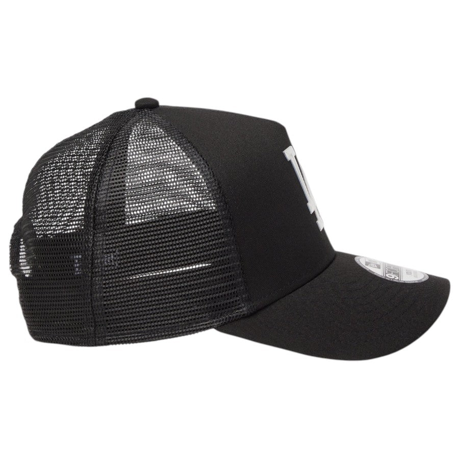 NEW ERA キッズキャップ 右側面デザイン