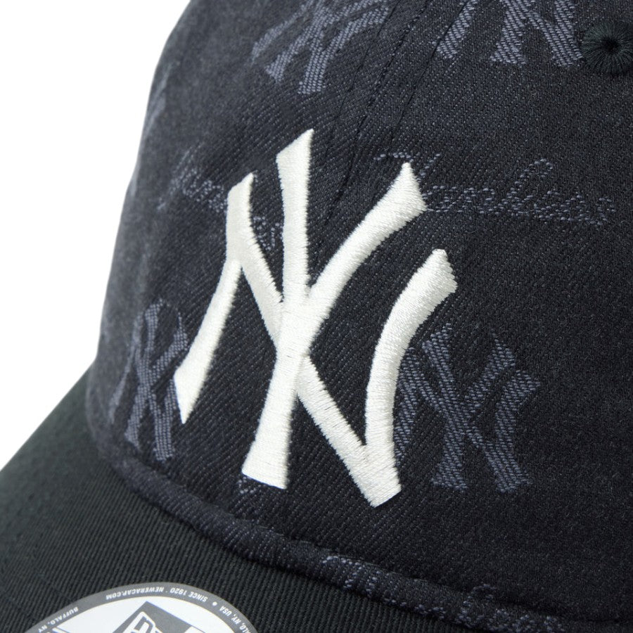 NEW ERA ヤンキース ロゴ刺繍ディテール