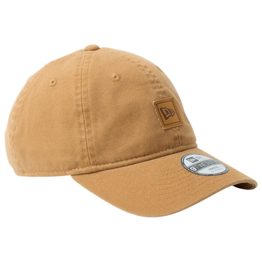 NEW ERA キャップ ライトブロンズ 右斜めスタイル