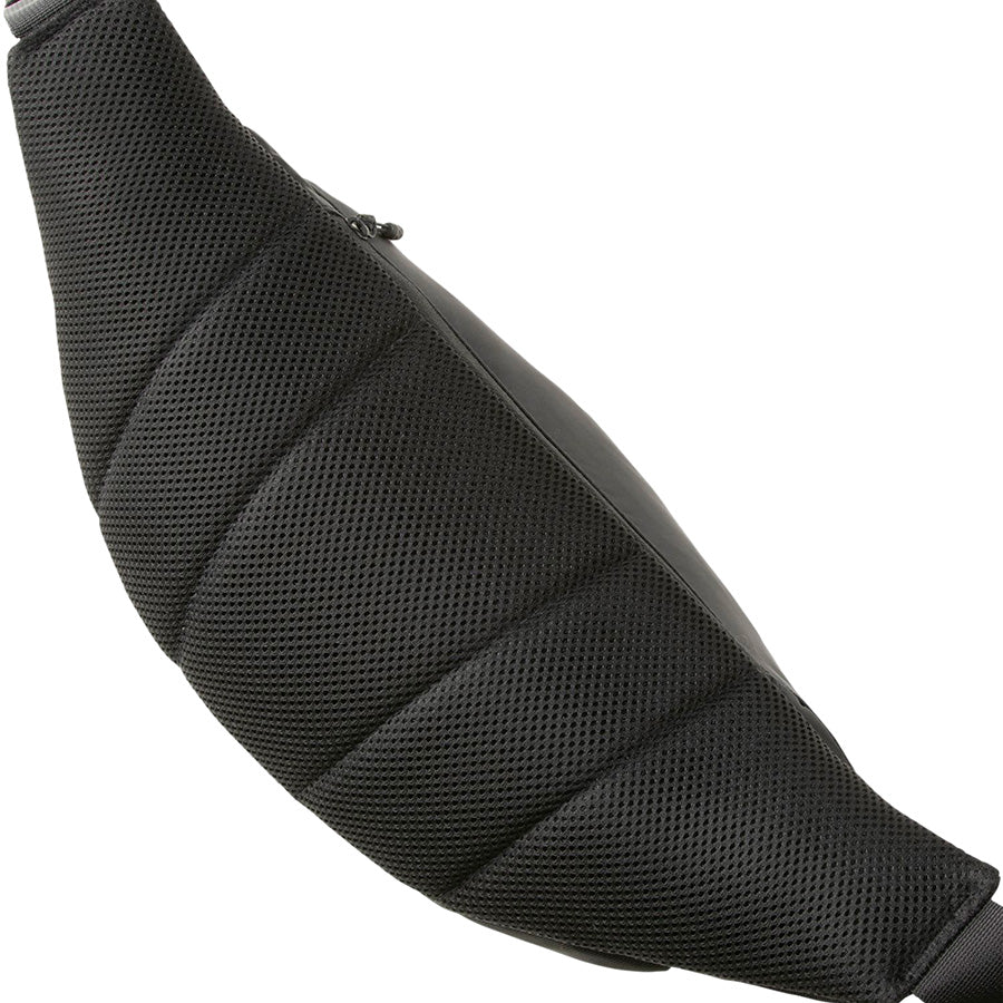 THE NORTH FACE スウィープ 背面ポケット