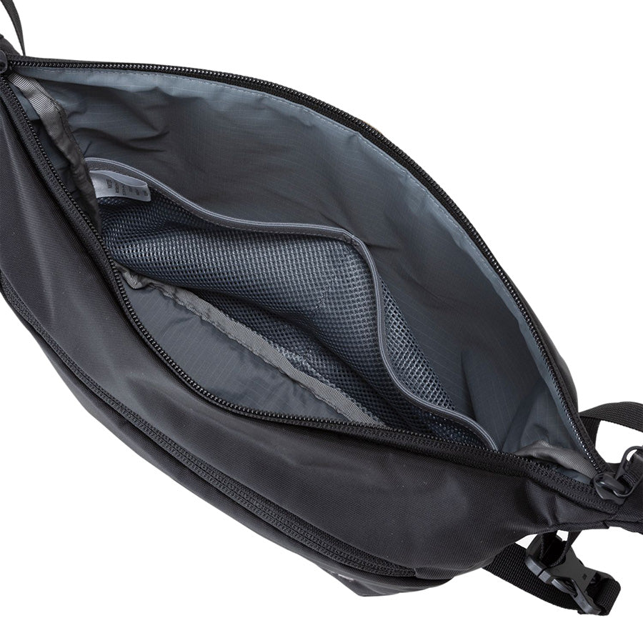 THE NORTH FACE 内側スリットポケット