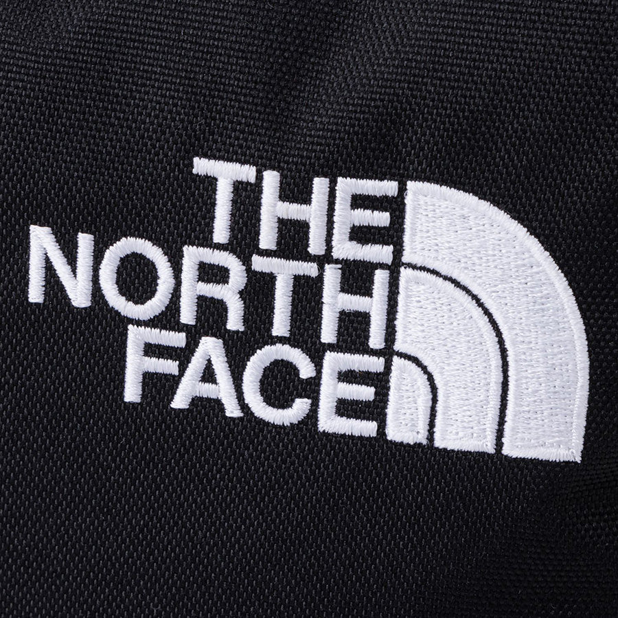 THE NORTH FACE ロゴ刺繍