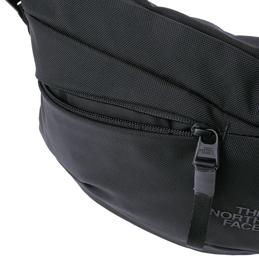 THE NORTH FACE フロントポケット ジッパー