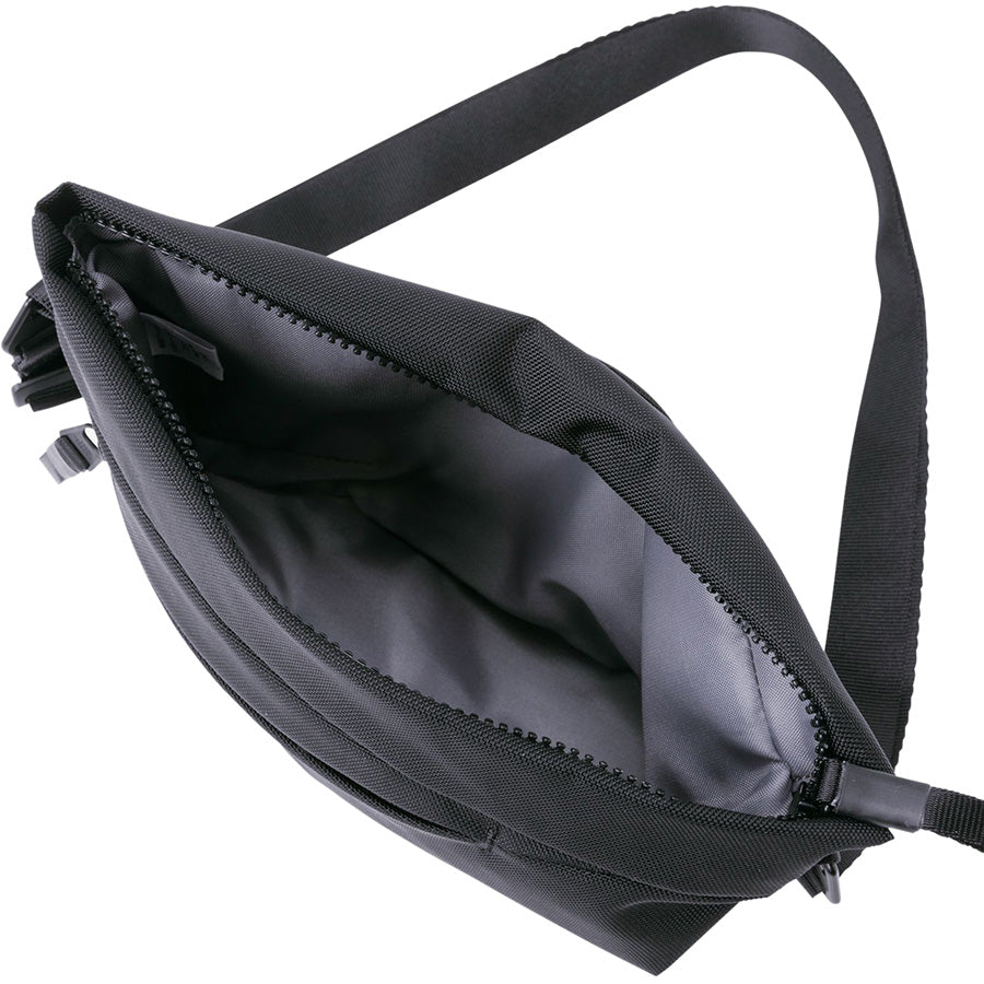 THE NORTH FACE メインポケット収納