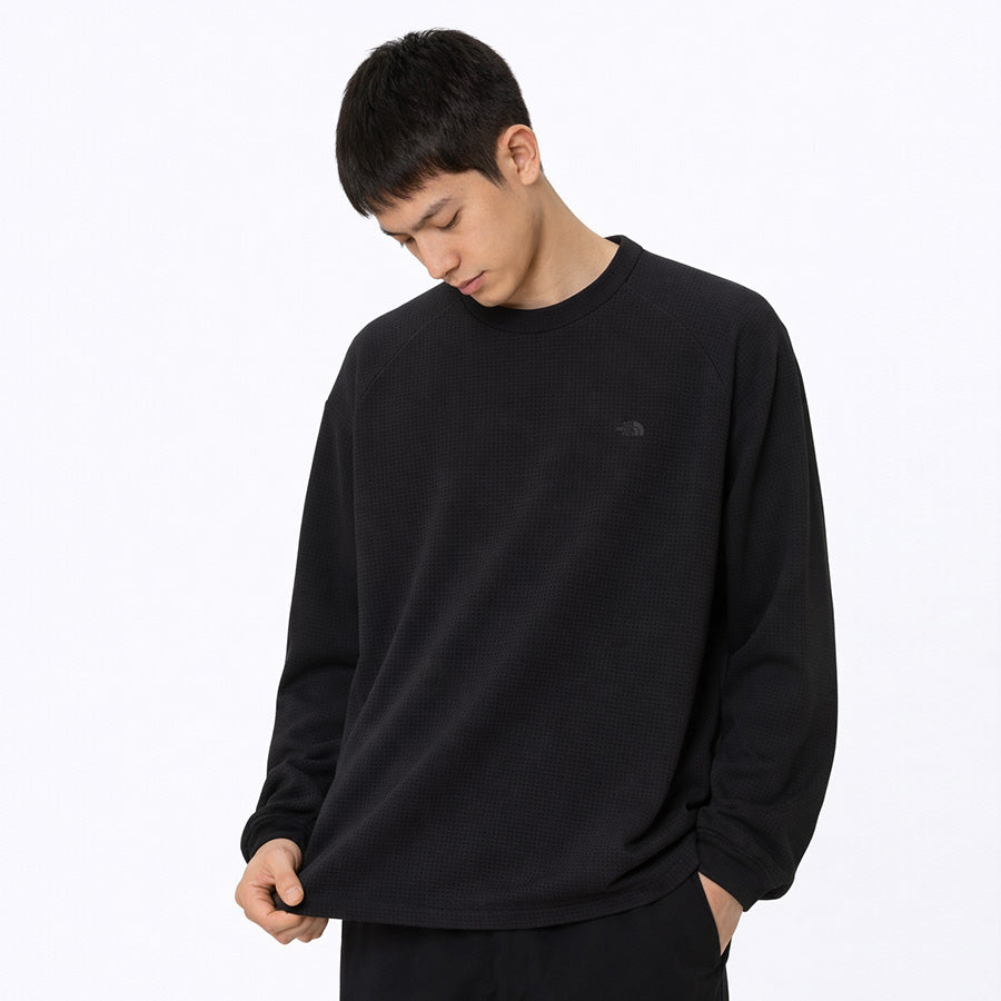 THE NORTH FACE（ザ・ノース・フェイス）ドットニットクルー 着用イメージ