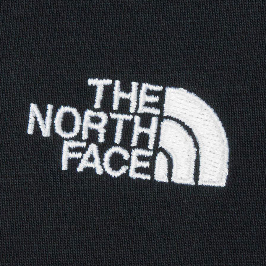 THE NORTH FACE（ザ・ノース・フェイス）ショートスリーブ2メータードームロゴティー ブラック 背面右肩ロゴ刺繍