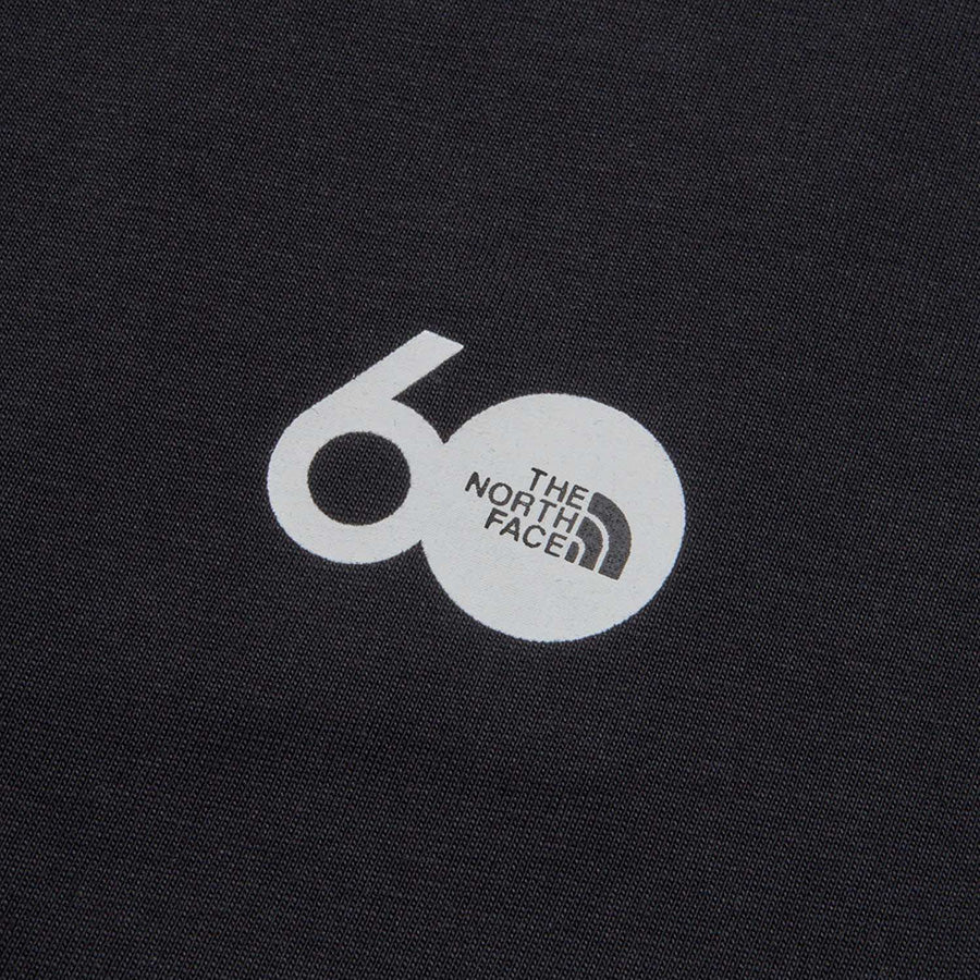 THE NORTH FACE ショートスリーブ60th シンプルロゴティー ブラック 左胸60周年ロゴ詳細 NT82641