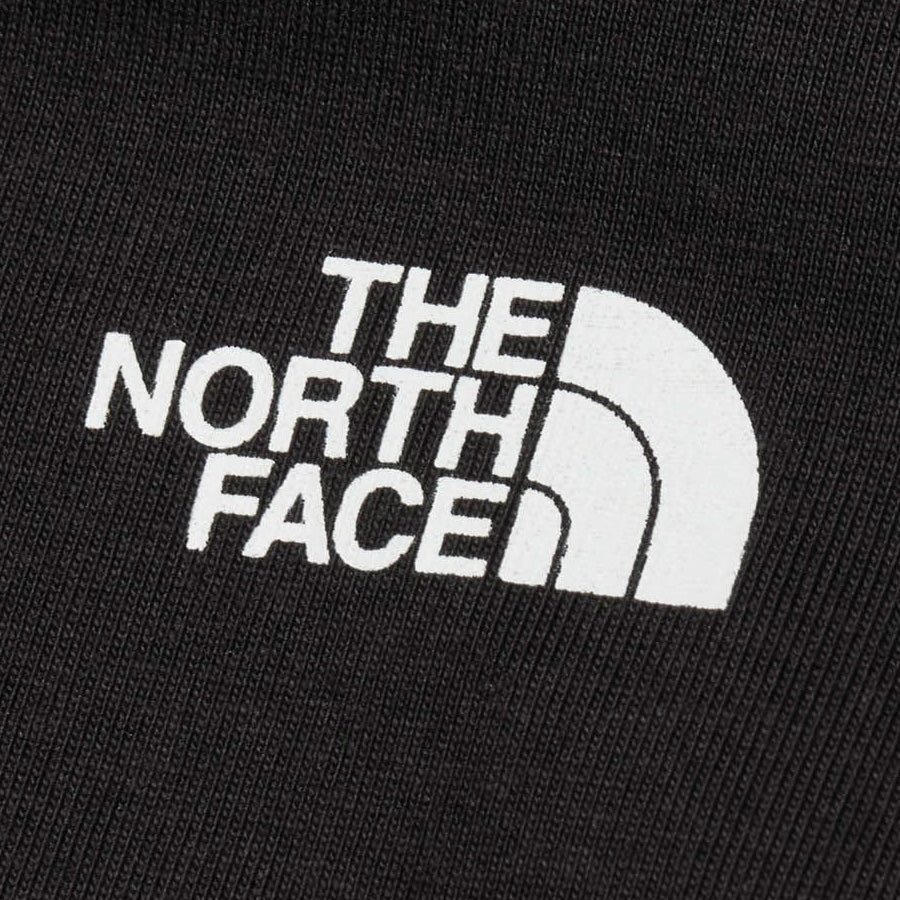 THE NORTH FACE ショートスリーブバンダナスクエアロゴティー 左胸ロゴプリント詳細