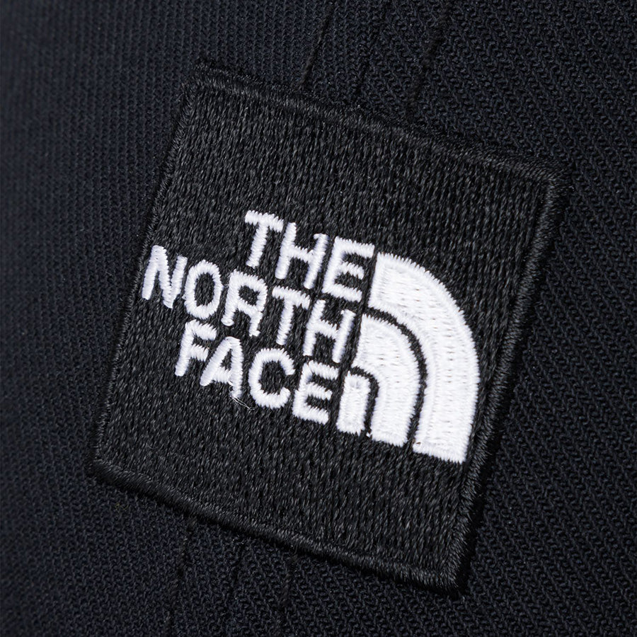 THE NORTH FACE スクエアロゴキャップ ブラック フロントロゴ刺繍アップ NN02334