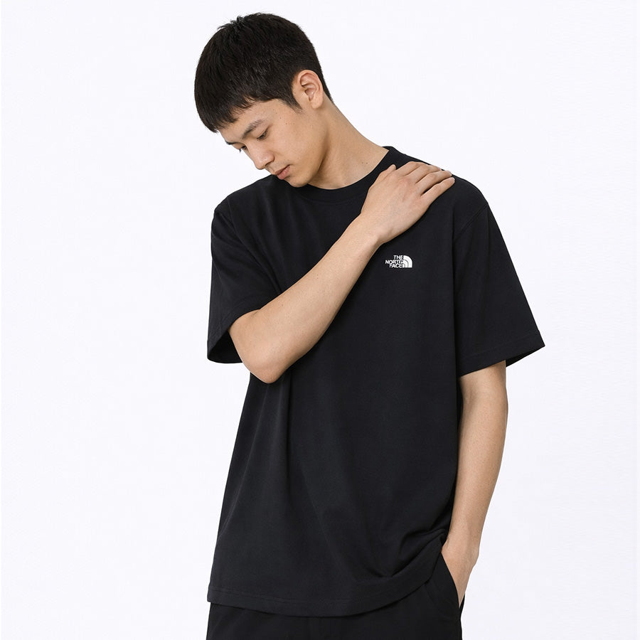 THE NORTH FACE（ザ・ノース・フェイス）Tシャツ 着用 前