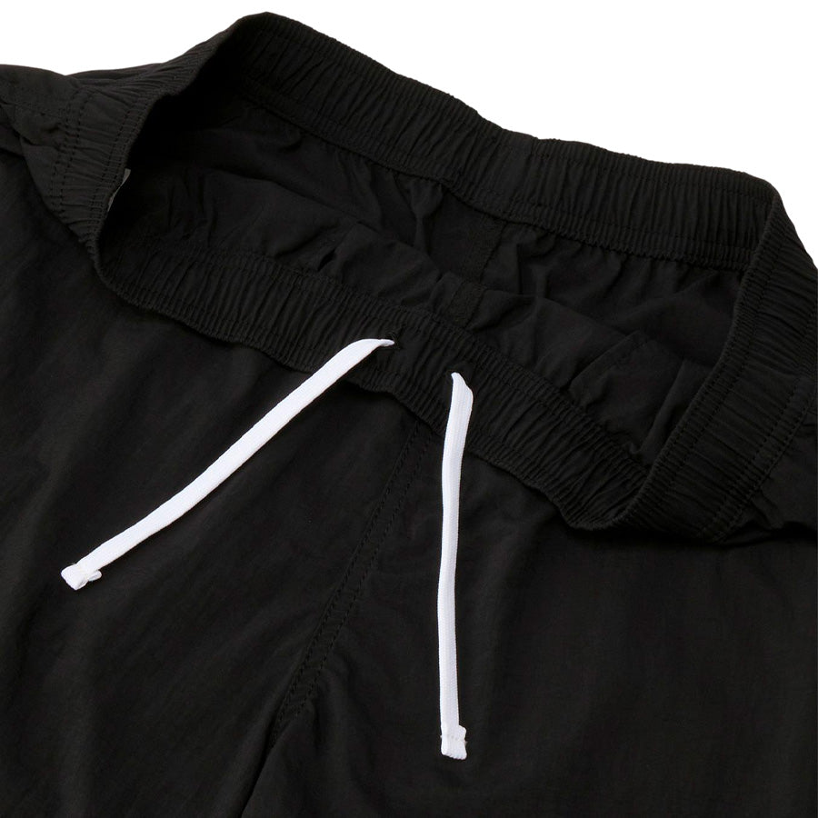 THE NORTH FACE バーサタイルミッド ブラック×ブラック ウエスト部分拡大