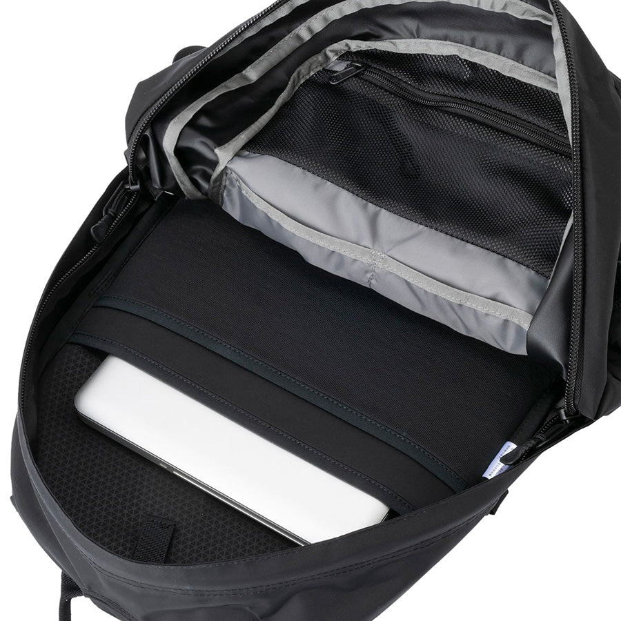 THE NORTH FACE ビッグショット PC収納スリーブ