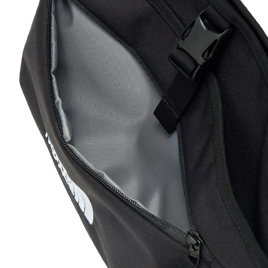 THE NORTH FACE リープショルダー ブラック ショルダーバッグ 8L