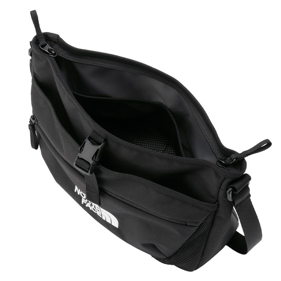 THE NORTH FACE リープショルダー ブラック ショルダーバッグ 8L